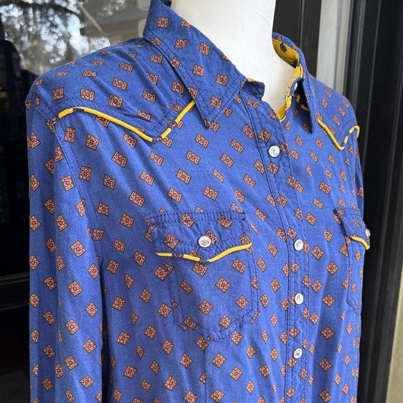 Rock 47 by Wrangler Women’s Snap Button Cowgirl Western Shirt 🤠 - Picture 3 of 7
